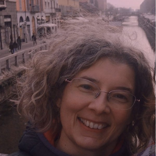 Marianna Lovisotto - docente Manualmente